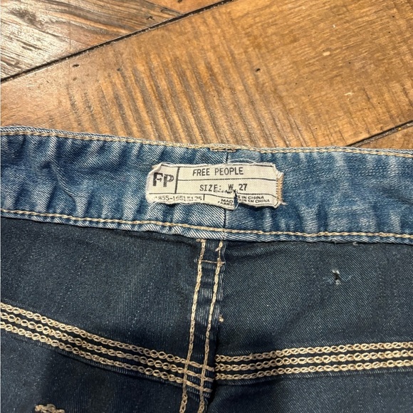 Free People Light Wash Skinny Denim Pants in size 27 - Picture 8 of 16